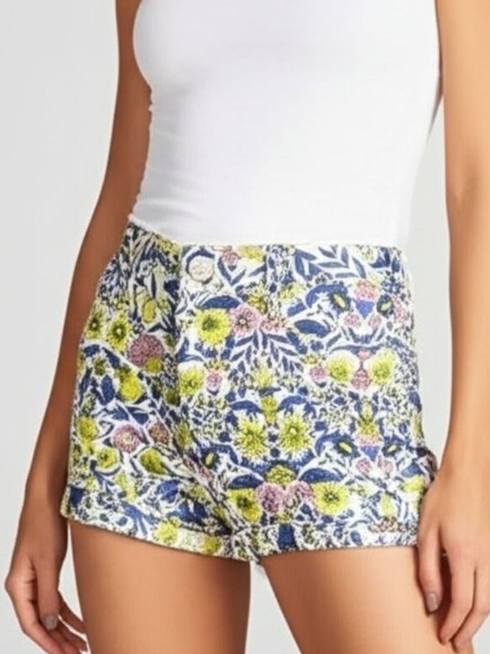 H&M Floral Vivid Printed Mid-Rise Cuffed Shortie Shorts - Size 8